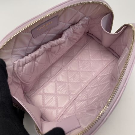  CHANEL シャネル ココマーク マトラッセ ポーチ ライトパープル キャビアスキン ゴールド金具 布袋有