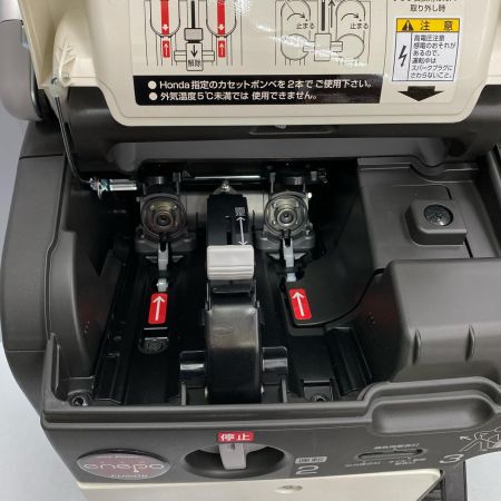  HONDA ホンダ カセットガス式インバーター発電機(エネポ) EU9iGB ホワイト