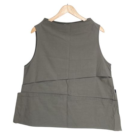  jiu 慈雨 ベスト 32452101 オリーブ サイズ 40 レディース