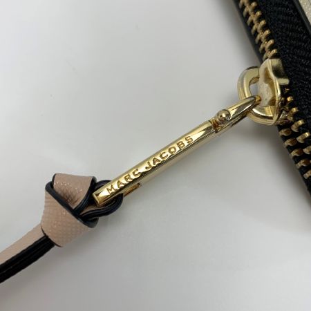  MARC JACOBS マークジェイコブス M0014280 ダブルＪ グレージュ×アイボリー ラウンドファスナー 長財布