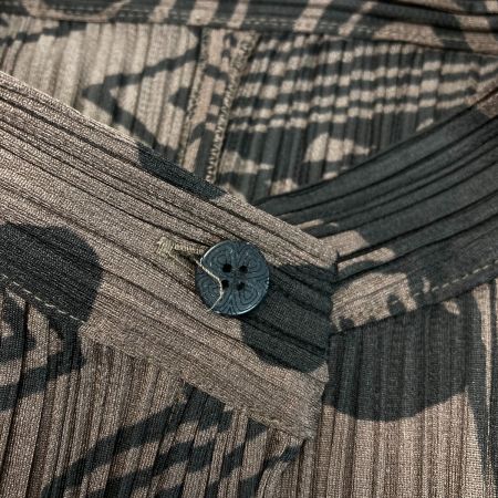  ISSEY MIYAKE イッセイミヤケ PLEATS PLEASE ロングカーディガン PP31-JT696 グレー×ブラック サイズ 3 レディース