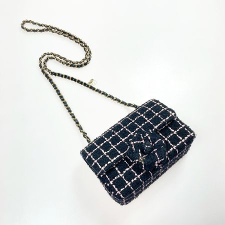  CHANEL シャネル ココマーク カメリア チェーンショルダーバッグ AS4388 ブラック×ピンク ツイード