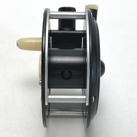  PFLUEGER メダリスト 1494 1/2 ＃7 フライリール リールケース付き