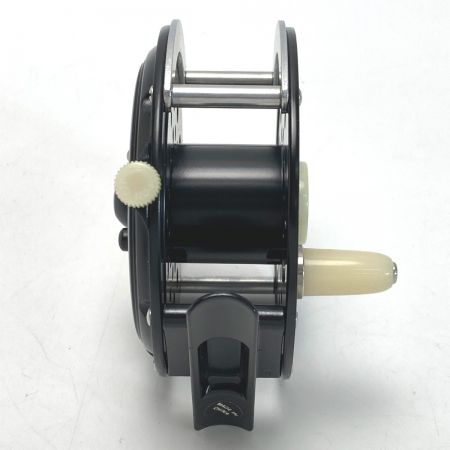  PFLUEGER メダリスト 1494 1/2 ＃7 フライリール リールケース付き