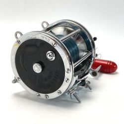 ☆☆ Penn セネター 9/0 両軸リール Bランク