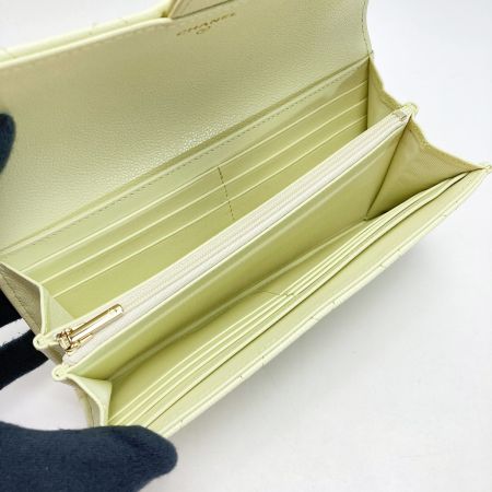  CHANEL シャネル マトラッセ クラシック フラップ 長財布 AP0241 ライトイエロー ココマーク キャビアスキン