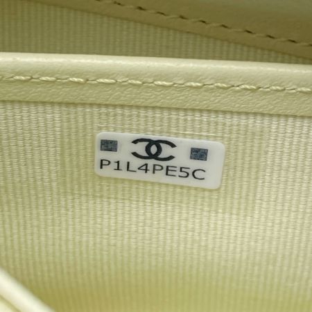  CHANEL シャネル マトラッセ クラシック フラップ 長財布 AP0241 ライトイエロー ココマーク キャビアスキン
