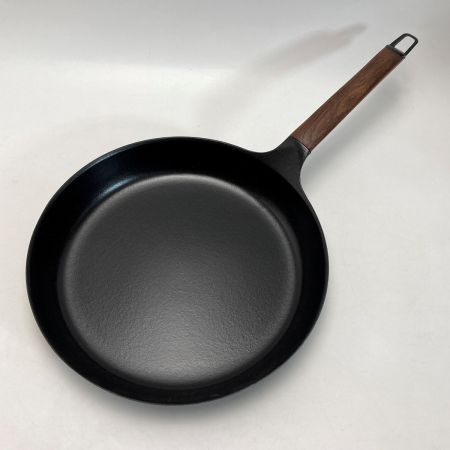  VERMICULAR フライパン 28cm レシピブック付き ブラック 箱有 FRYING PAN