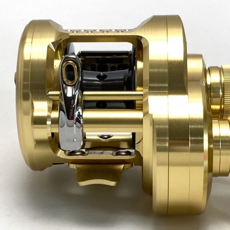  SHIMANO シマノ 22 カルカッタ コンクエスト 201XG 044419 ベイトリール 箱付き