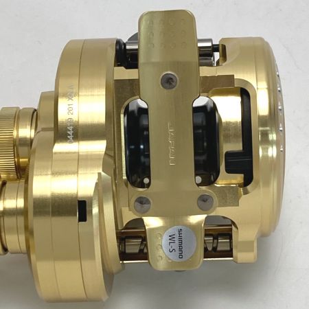  SHIMANO シマノ 22 カルカッタ コンクエスト 201XG 044419 ベイトリール 箱付き