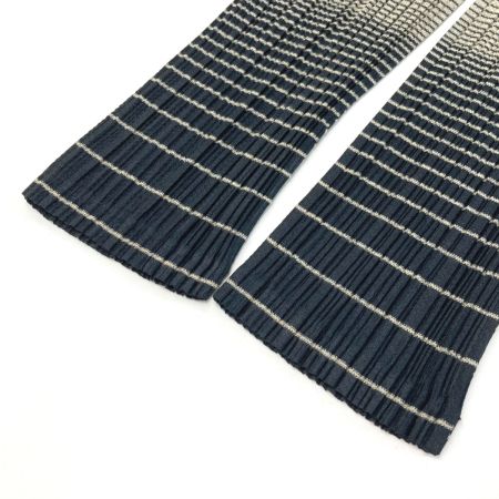  ISSEY MIYAKE イッセイミヤケ PLEATS PLEASE プリーツカーディガン PP03-J0857 ブラック サイズ 3 レディース