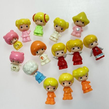   初代こえだちゃん 昭和レトロ 小物セット 人形14体付き 