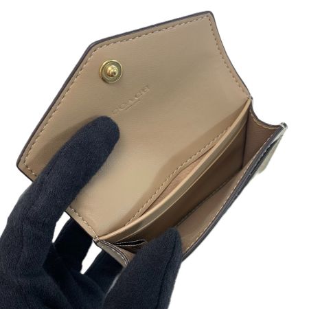  COACH コーチ カードケース C2454 ベージュ×ホワイト レディース ゴールド金具