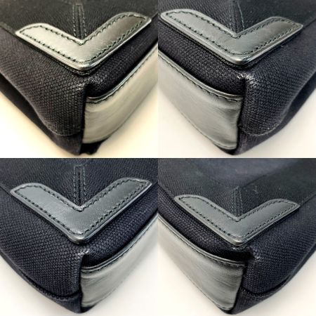  BALENCIAGA バレンシアガ ネイビーカバ XS 390346 ブラック 2WAYバッグ  レディース ショルダーストラップ・ポーチ有