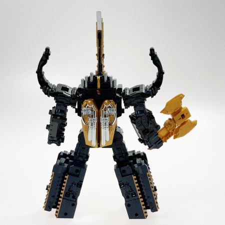   王様戦隊キングオージャー DXキングコーカサスカブト ガーディアンウエポンヘラクレスアックスセット