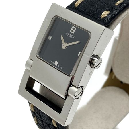  FENDI フェンディ オロロジ 5200L ブラック クォーツ レディース 腕時計 orologi