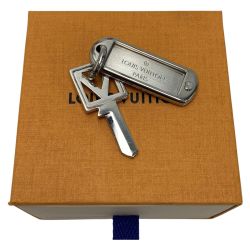 ☆☆ LOUIS VUITTON ルイヴィトン コリエ・プラーク Vスクエア M61984 シルバー アクセサリー ネックレス トップのみ Dランク