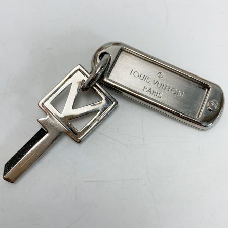  LOUIS VUITTON ルイヴィトン コリエ・プラーク Vスクエア M61984 シルバー アクセサリー ネックレス トップのみ