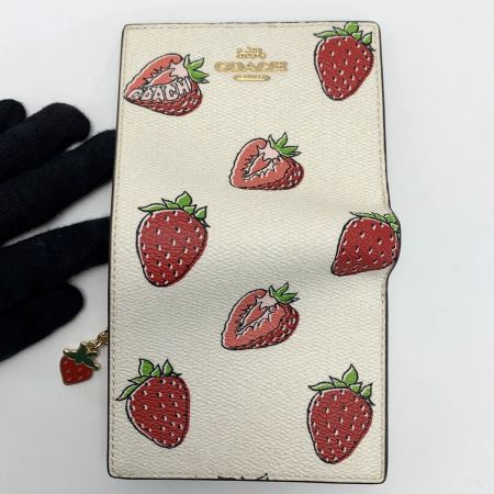  COACH コーチ  ストロベリー 苺 CAP18 アイボリー 2つ折り財布 レディース