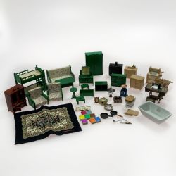 ☆☆  シルバニアファミリー 初期緑家具 絨毯 陶器家具他セット Cランク