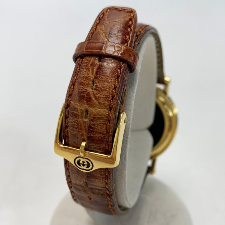 GUCCI グッチ クォーツ レザーベルト ゴールドケース 7200M