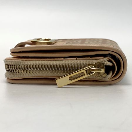  FENDI フェンディ ズッキーノ ライトピンク 2つ折り財布
