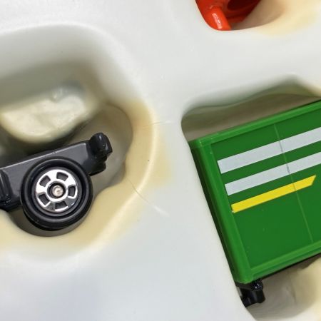  TAKARATOMY タカラトミー トミカ つなぎかえて遊べる! ロングトレーラーセット 2台セット タカラトミー