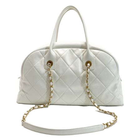  CHANEL シャネル マトラッセ トップハンドル ラムスキン 30884946 ホワイト 2WAY ハンドバッグ 