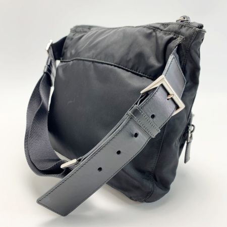  PRADA プラダ ウエストバッグ  角ロゴプレート ブラック ナイロン
