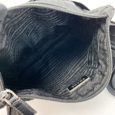  PRADA プラダ ウエストバッグ  角ロゴプレート ブラック ナイロン