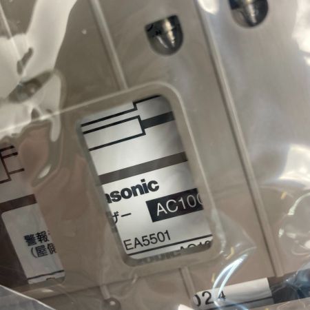  Panasonic パナソニック EA5501 レッド 警報ランプ付ブザー 屋側用 1個 AC100V 付属品完備 未使用品