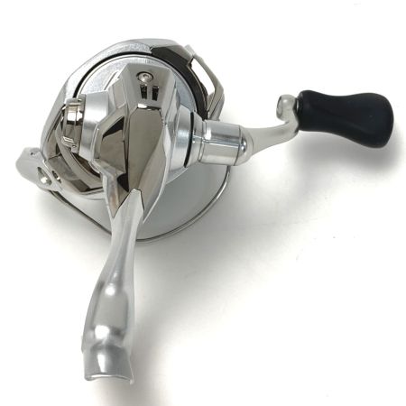  SHIMANO シマノ 23 ストラディック C2000SHG 045799 スピニングリール