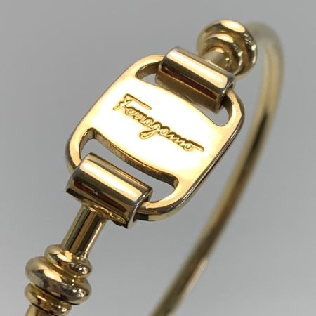  Salvatore Ferragamo サルヴァトーレフェラガモ ヴァラ ゴールド バングル 