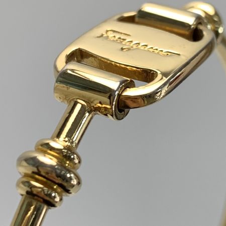  Salvatore Ferragamo サルヴァトーレフェラガモ ヴァラ ゴールド バングル 