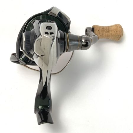  SHIMANO シマノ 18 カーディフCI4+ C3000MHG 03935 スピニングリール
