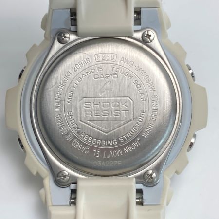  CASIO カシオ G-SHOCK アナデジ AWG-M100SBW-7AJF ホワイト＆ブラック 電波ソーラー メンズ 腕時計