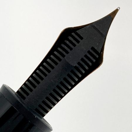  MONTBLANC モンブラン マイスターシュテュック 万年筆 18K ブラック×ゴールド No.149 F 箱有