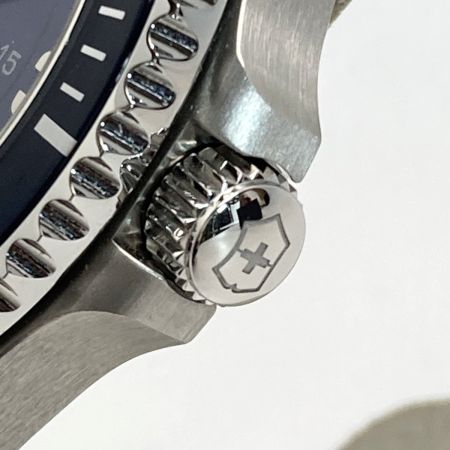  VICTORINOX ビクトリノックス マーベリック ラージ 242007 ブルー クォーツ メンズ 腕時計 箱・取説有