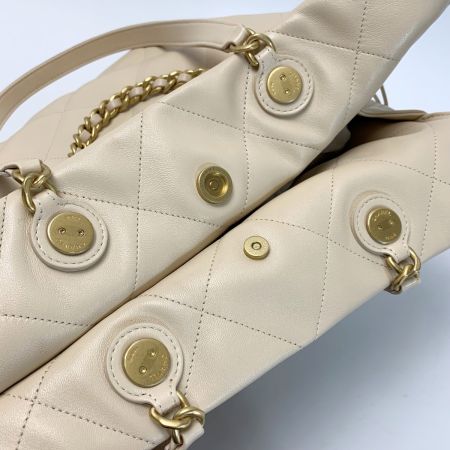  CHANEL シャネル マトラッセ シャイニーラムスキン チェーン AS5315 ベージュ トートバッグ