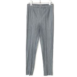 ☆☆ ISSEY MIYAKE イッセイミヤケ PLEATS PLEASE プリーツ パンツ PP23JF371 ブラック サイズ 3 レディース Bランク