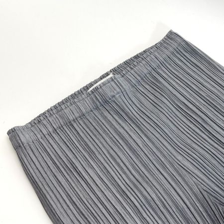  ISSEY MIYAKE イッセイミヤケ PLEATS PLEASE プリーツ パンツ PP23JF371 ブラック サイズ 3 レディース