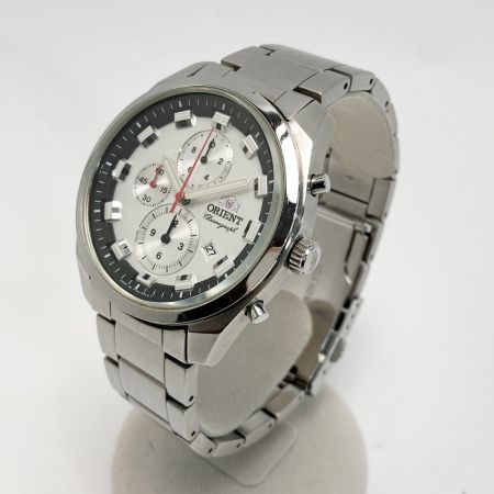  ORIENT オリエント クロノグラフ デイト TT0U-C2-B シルバー クォーツ メンズ 腕時計