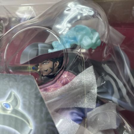   ONE PIECE ジュラキュール・ミホーク P.O.P NEO-MAXIMUM 鷹の目 ｼﾞｭﾗｷｭｰﾙ･ﾐﾎｰｸ フィギュア 未開封