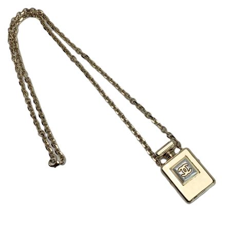  CHANEL シャネル パフューム 香水ボトルモチーフ B22S メタル B22S ゴールド