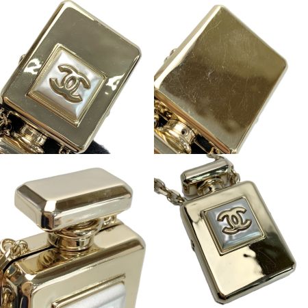  CHANEL シャネル パフューム 香水ボトルモチーフ B22S メタル B22S ゴールド