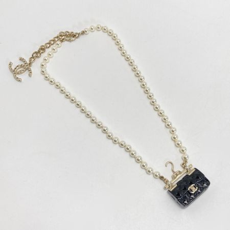  CHANEL シャネル ココマーク マトラッセバッグ ネックレス B23C ブラック×ゴールド GP フェイクパール