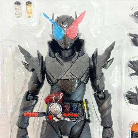  BANDAI バンダイ S.H.Figuarts BANDAI 開封品 程度A 仮面ライダービルド ラビットタンクハザードフォーム 「仮面ライダービルド」