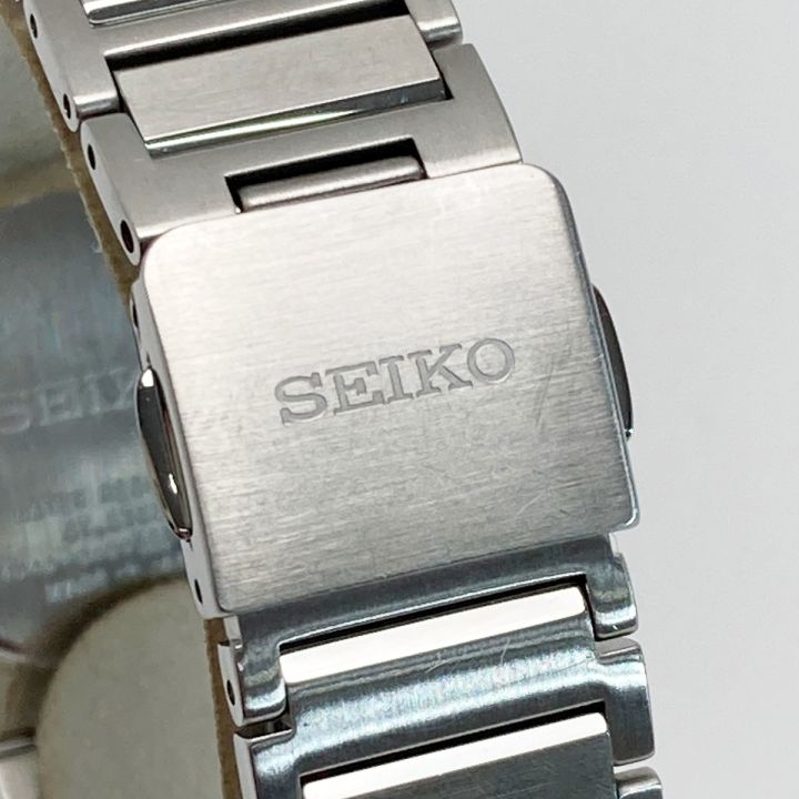SEIKO セイコー ドルチェ 4J40-0AC0 ホワイト クォーツ メンズ 腕時計