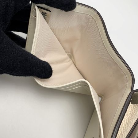  COACH コーチ ストロベリー 苺  プリント エッセンシャル ミニ トライフォールド CU473 3つ折り財布 レディース 