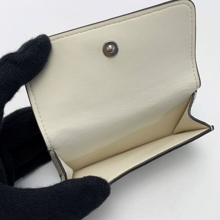  COACH コーチ ストロベリー 苺  プリント エッセンシャル ミニ トライフォールド CU473 3つ折り財布 レディース 